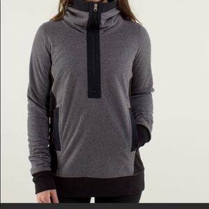Lululemon post Chaturanga pullover sweater